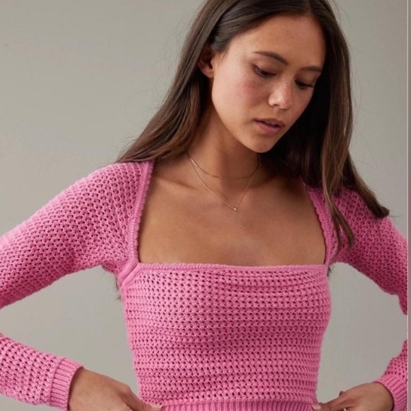 American Eagle Outfitters Tops - NWT American Eagle Pink Long Sleeve Knit Crochet Crop Top Medium